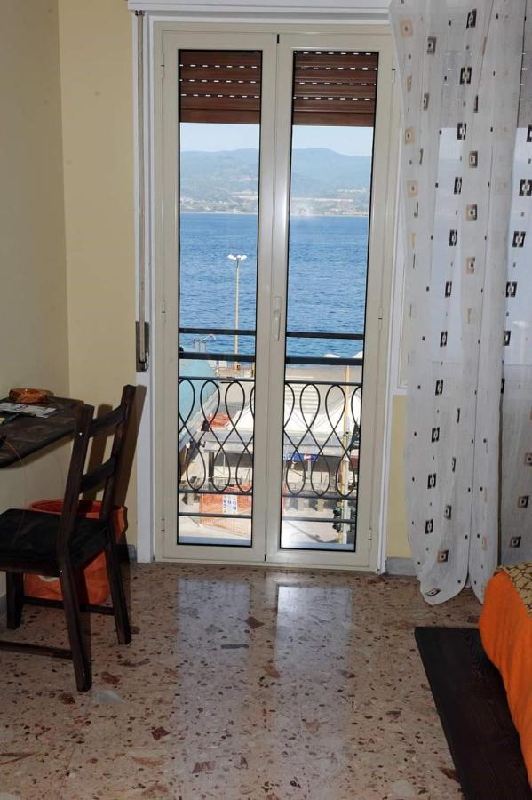 B&B Il Mappamondo Messina Luaran gambar